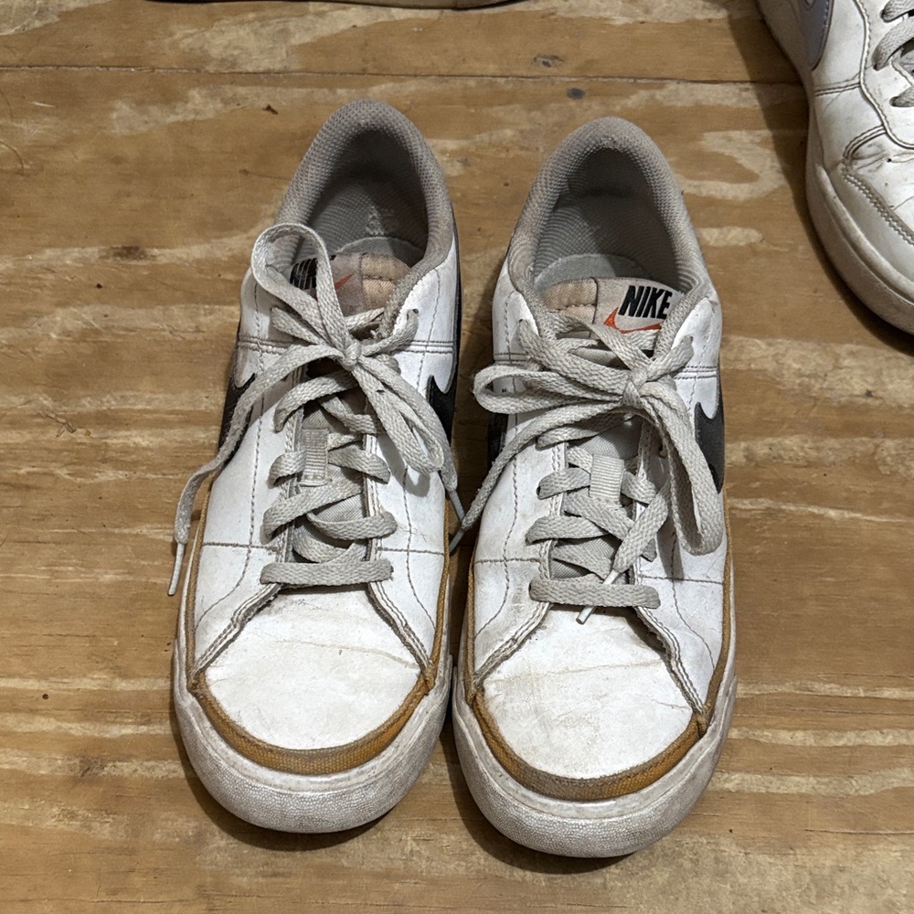 Nike White and brown Sneakers